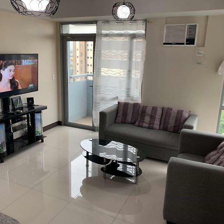 Cubao Manhattanheights Unit 11A Tower B, 2Br Manila Eksteriør bilde