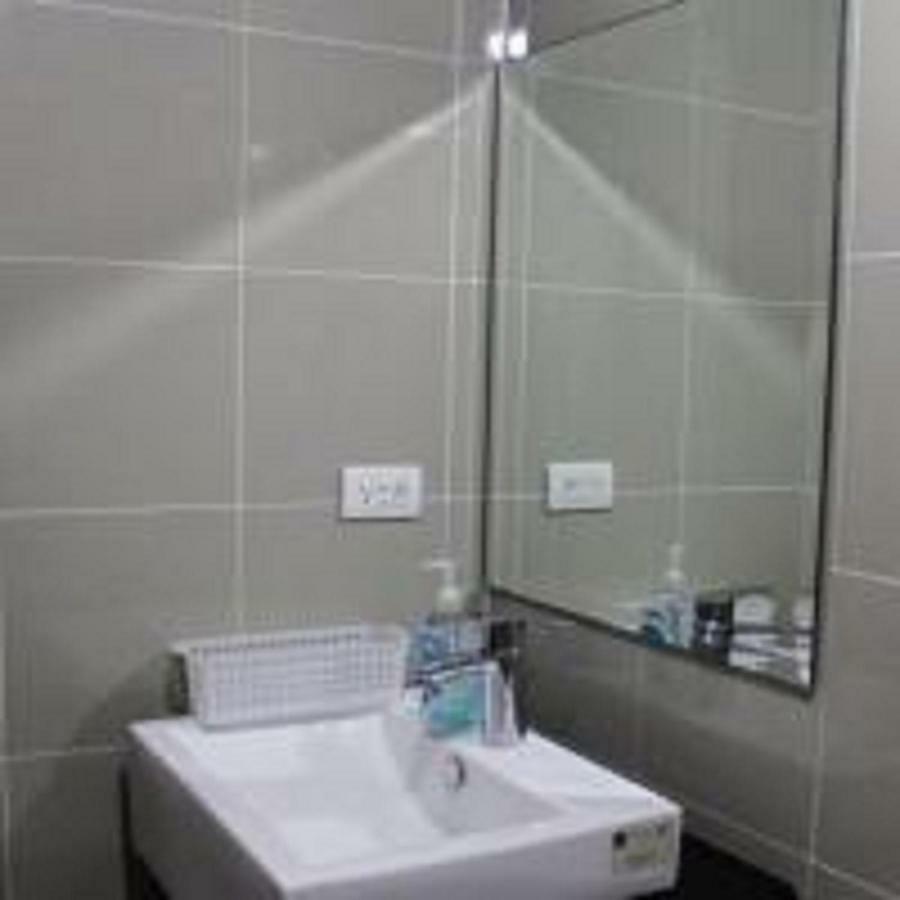 Cubao Manhattanheights Unit 11A Tower B, 2Br Manila Eksteriør bilde