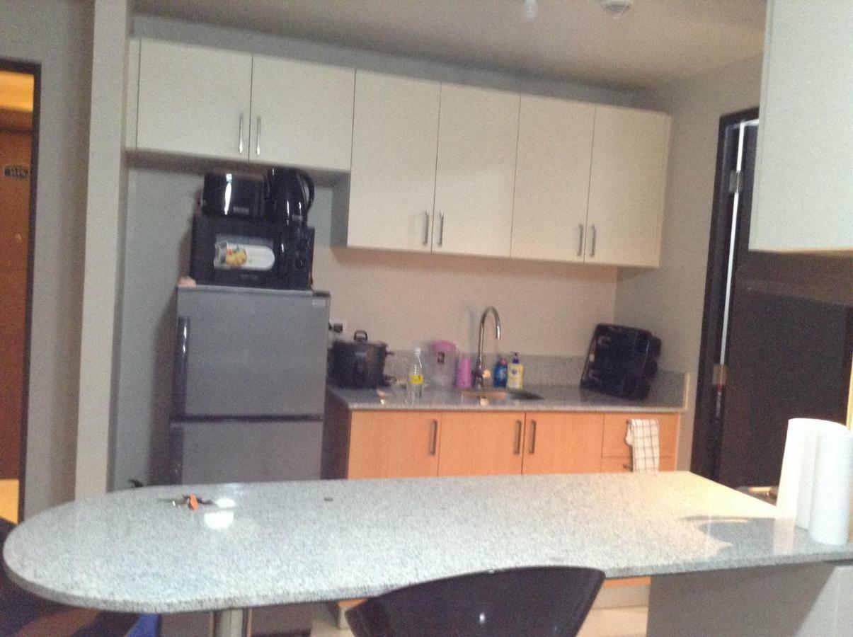 Cubao Manhattanheights Unit 11A Tower B, 2Br Manila Eksteriør bilde