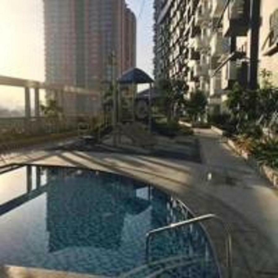 Cubao Manhattanheights Unit 11A Tower B, 2Br Manila Eksteriør bilde
